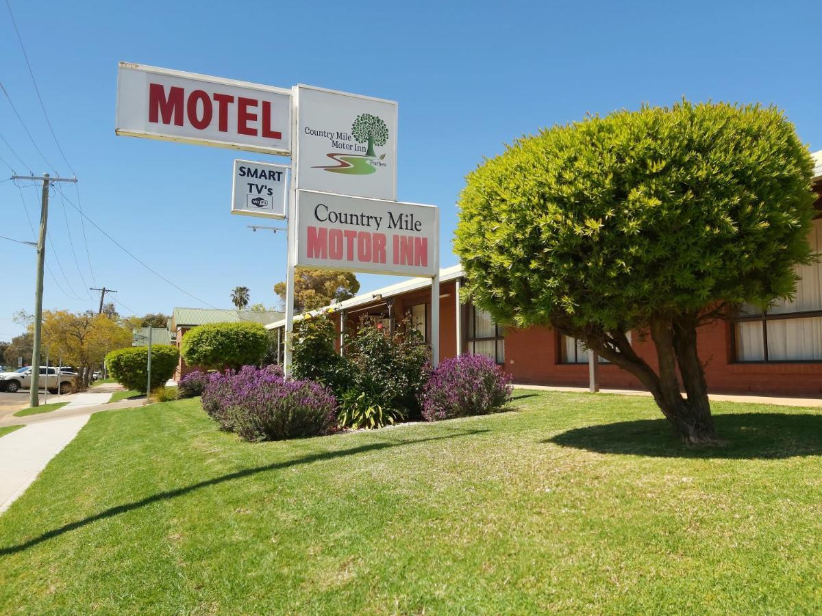 Country Mile Motor Inn Forbes Exteriér fotografie