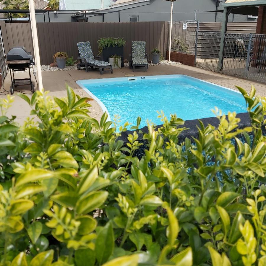 Country Mile Motor Inn Forbes Exteriér fotografie